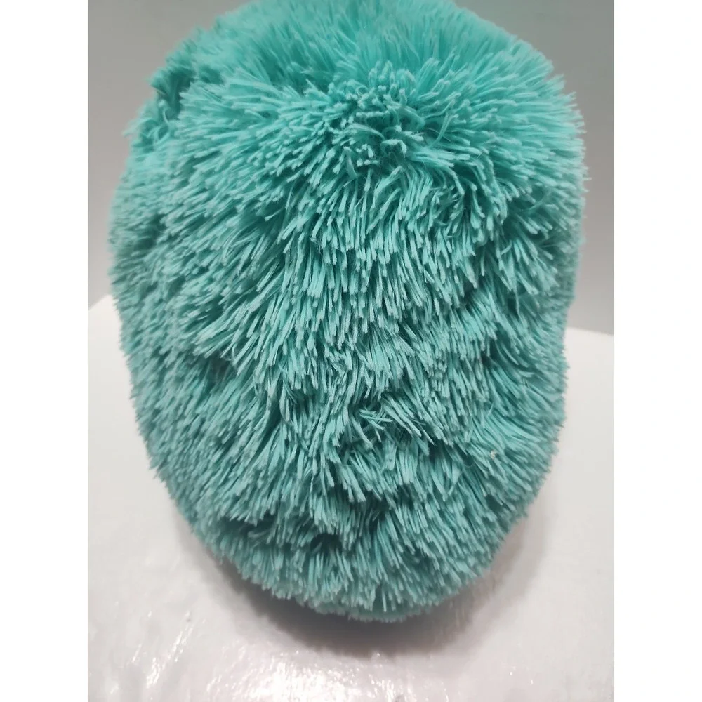Mainstays‎ Ms Fluffy Pillow Teal Size 16 X 15 X 10